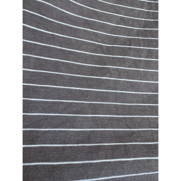 Lululemon Racerback Tank Top Size 6 Stripped, Light Weight, Excellent Condition - Picture 7 of 10